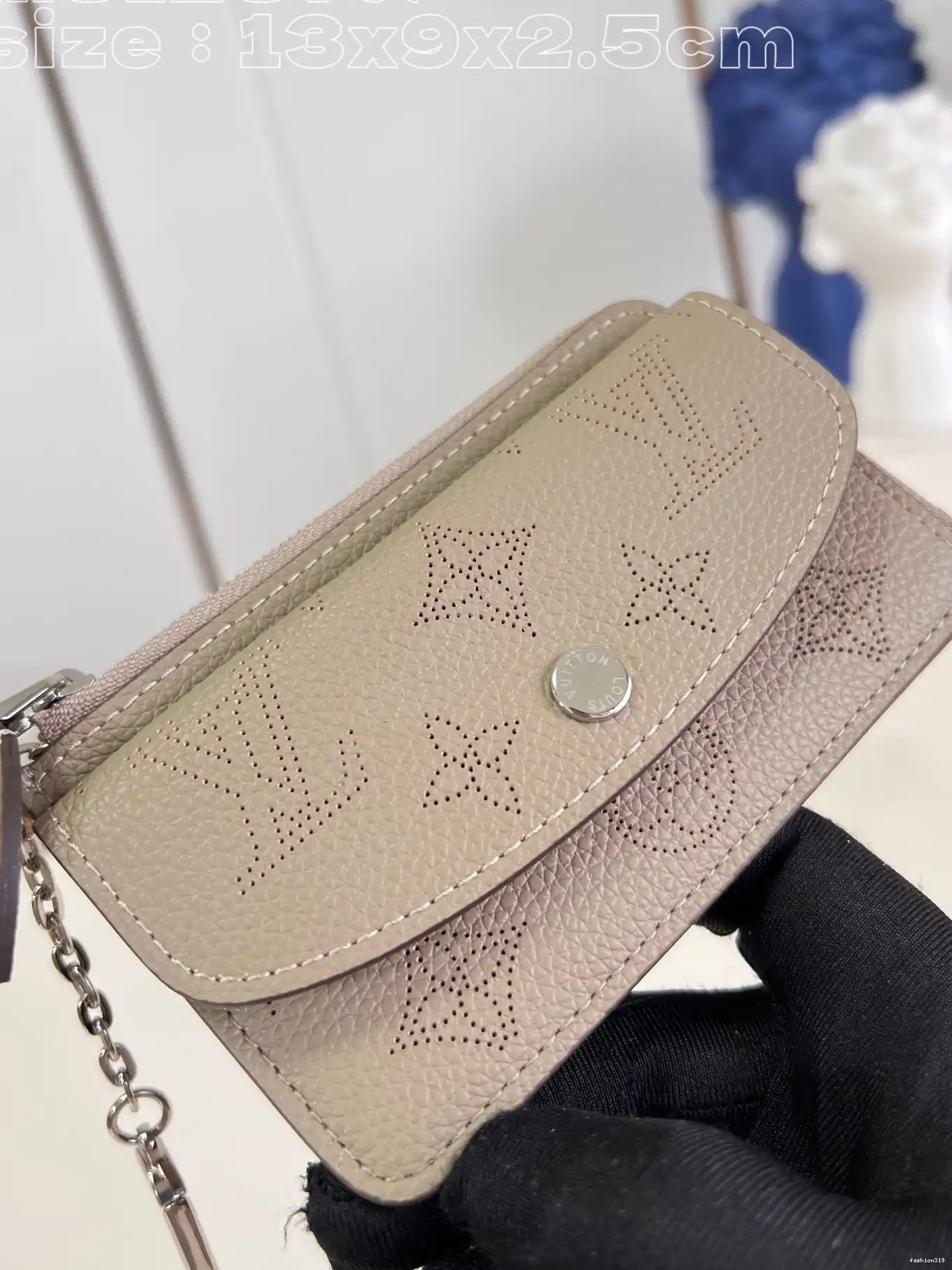 HOLDER RECTO VERSO CARD VUITTON LOUIS 0412